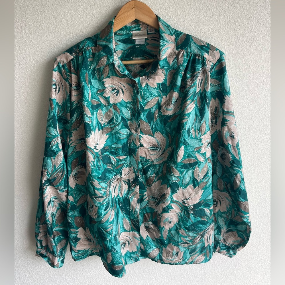 Vintage Lady Pykettes M Floral Blouse Groovy bunch Blue white 60s MOD
